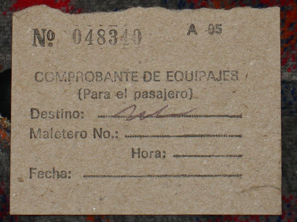 Für das Fahrrad bekommt man einen solchen Gepäckschein, den man bei der Abholung wieder abgeben muss.